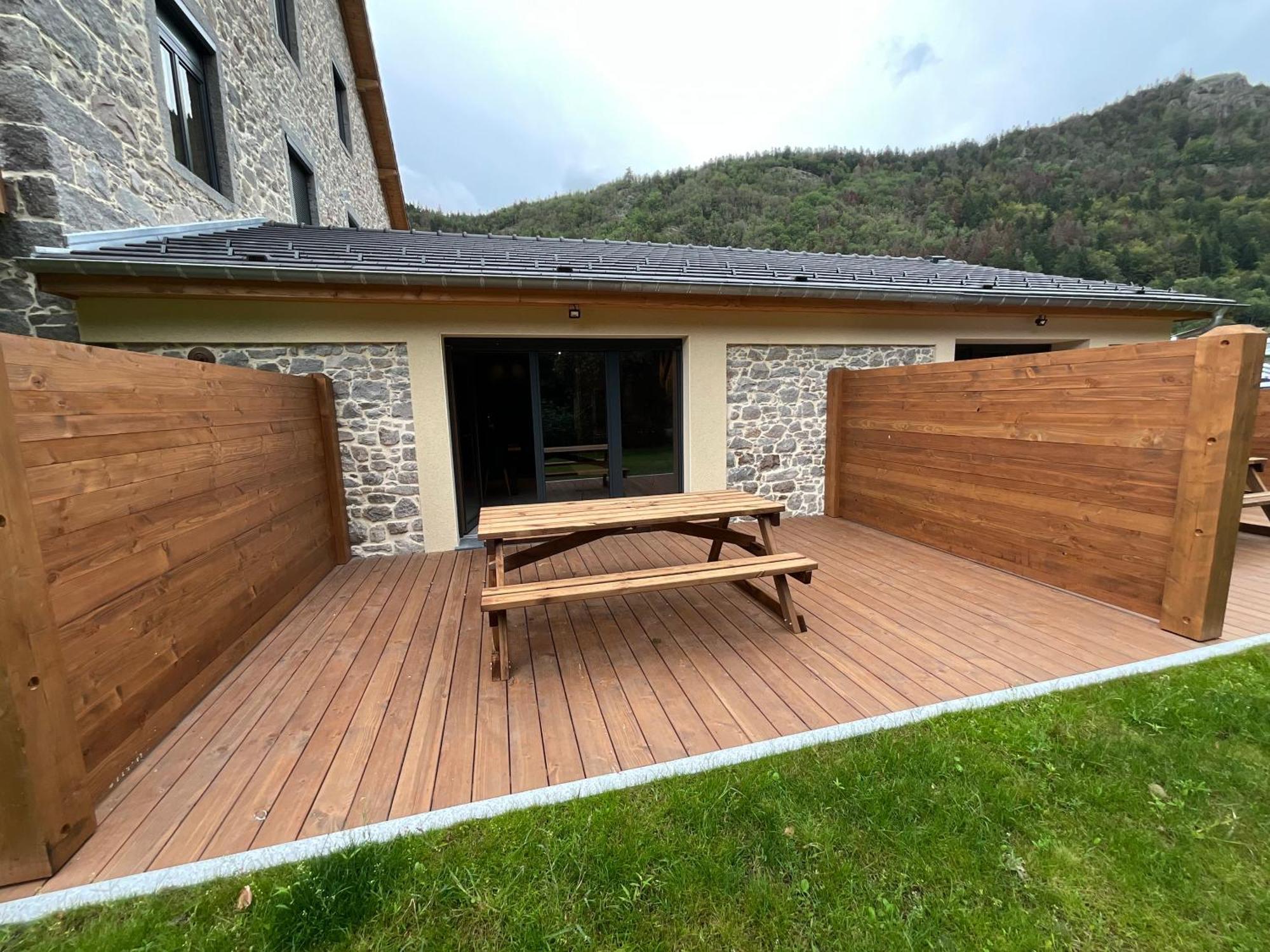 Gite Roche Des Ducs Avec Piscine Toute L'Annee, Spa, Sauna, Hammam Rochesson Exterior foto